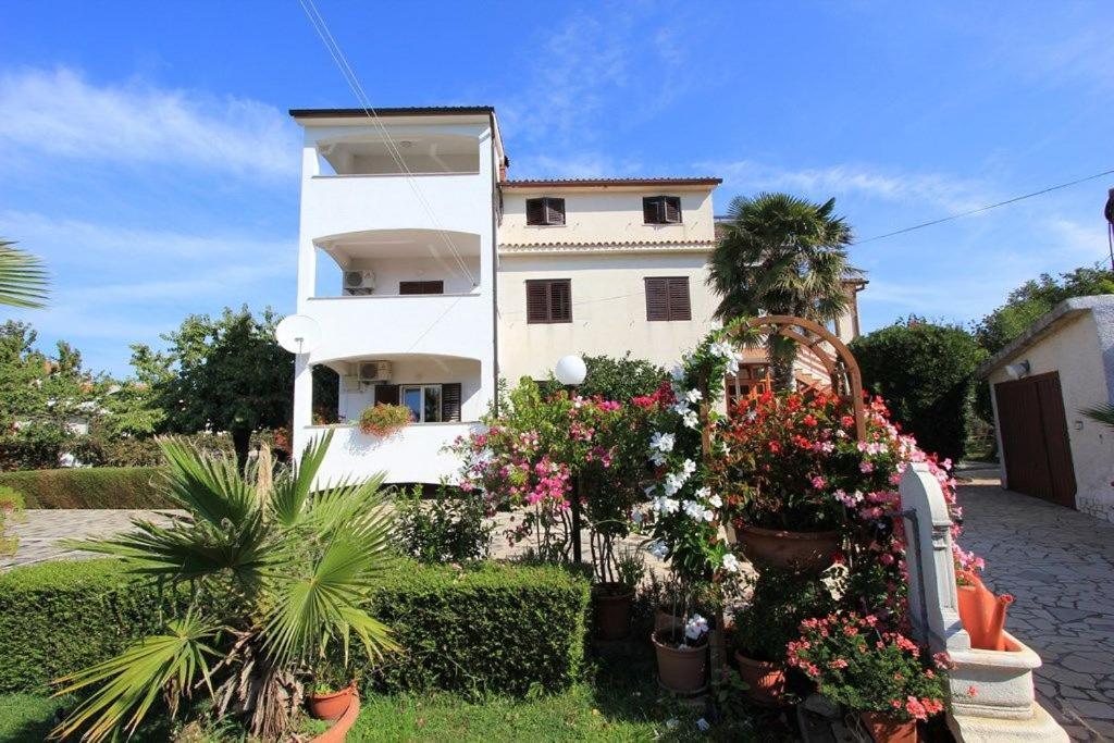Apartments Anita Pomer Exterior foto